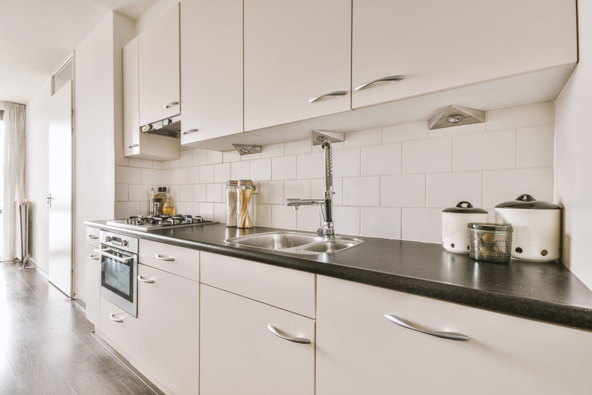White wooden kitchen cabinets